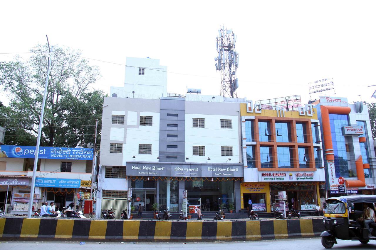 Hotel New Bharti Aurangabad  Bagian luar foto