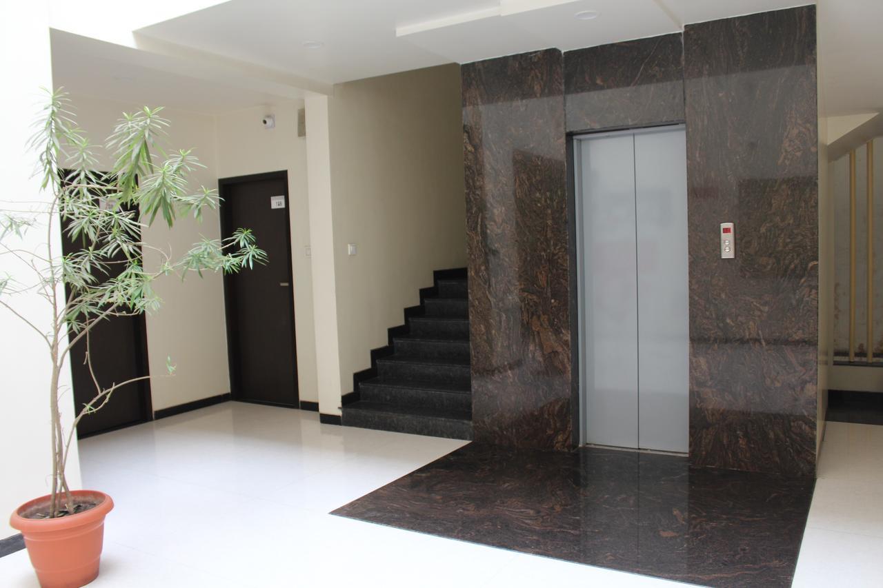Hotel New Bharti Aurangabad  Bagian luar foto